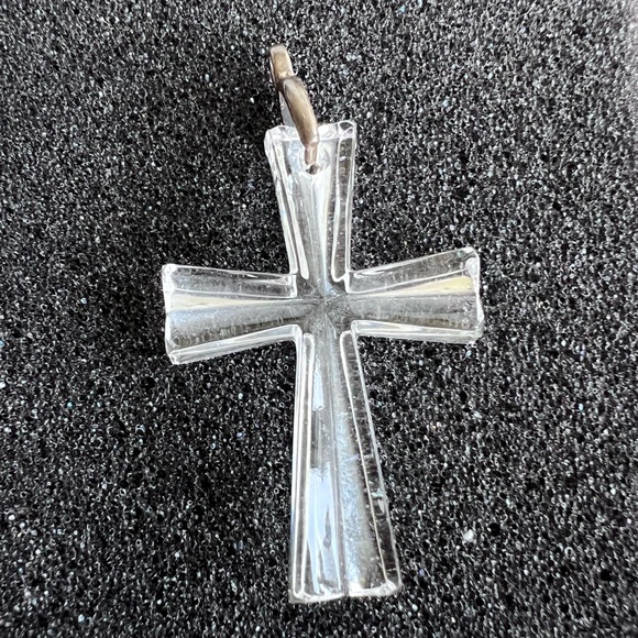 Waterford crystal cross pendant from 1995 in original case with brochure & bag - Picture 6 of 14